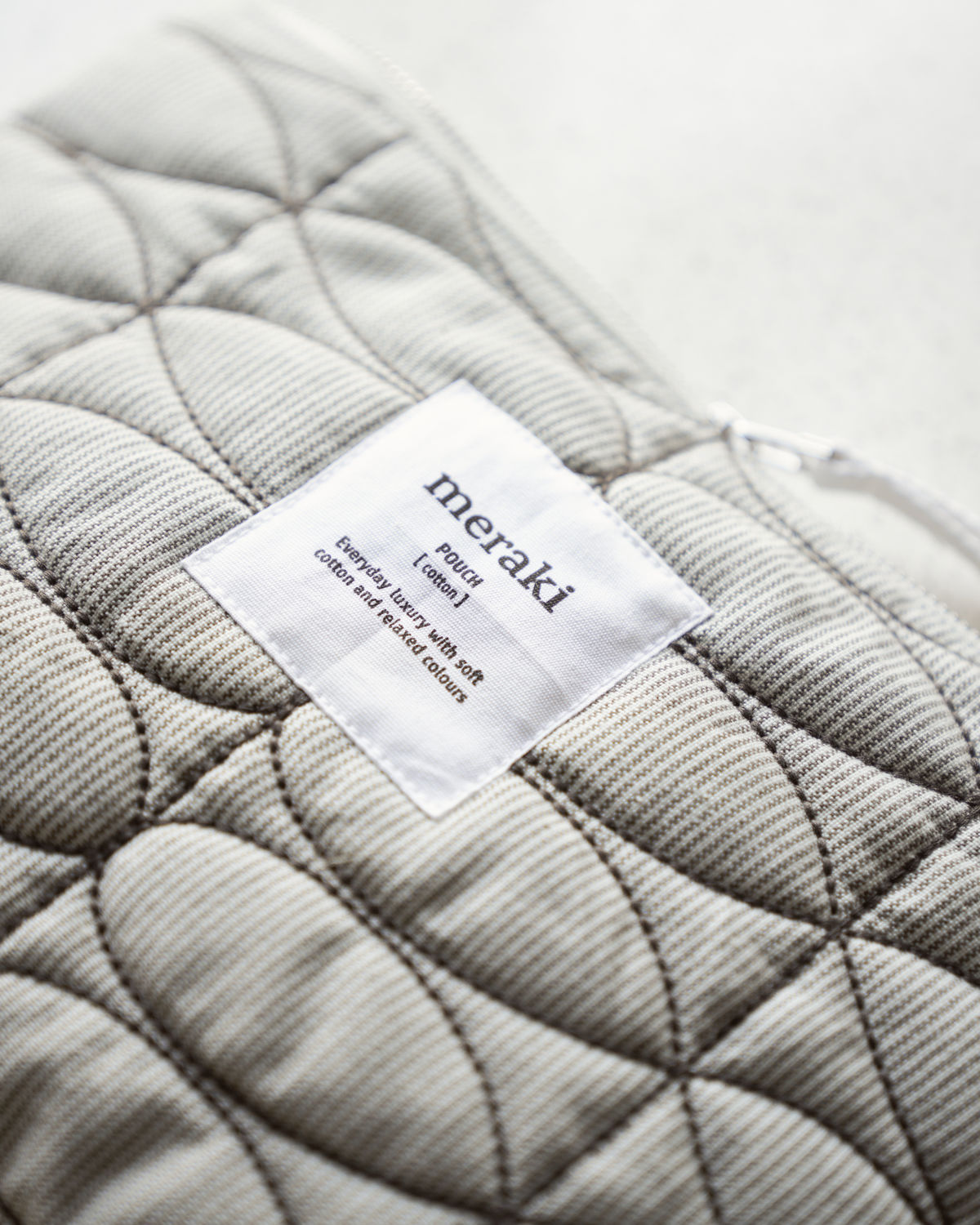 Grøn Meraki Stor Makeup Pung Mkmentha Lys Grå Army Lys Grå Army - Meraki Evilbeauty  - 5707644836211