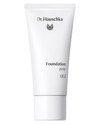 Hauschka Foundation 002 Pine 30ml - Dr. Hauschka Evilbeauty  - 4020829098350